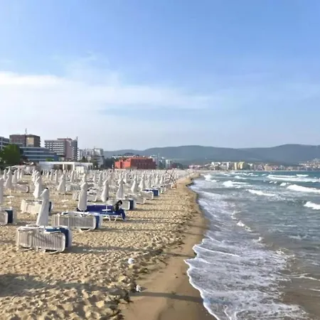 Amadeus Xv 44 Sunny Centum * Слънчев бряг