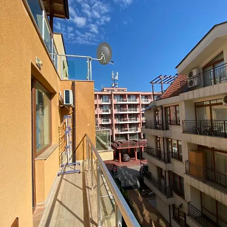 Апартамент Amadeus Xv 44 Sunny Centum